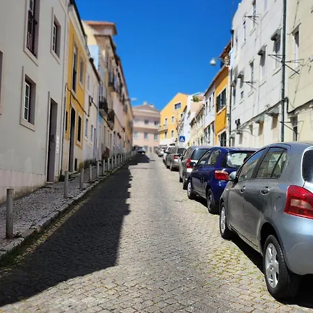 Апартаменты Near The Tagus River - Estrela *